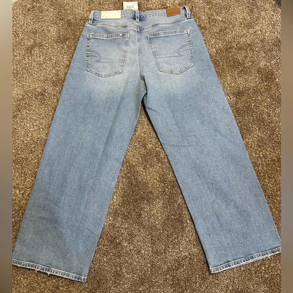 American Eagle Outfitters Women's Jeans - Dark and Light Blue 2pair bundle - Picture 10 of 15